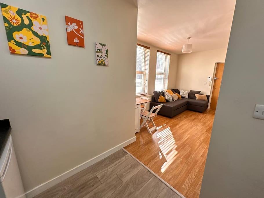 2 Bedroom Apartment In Se13 Λονδίνο Εξωτερικό φωτογραφία